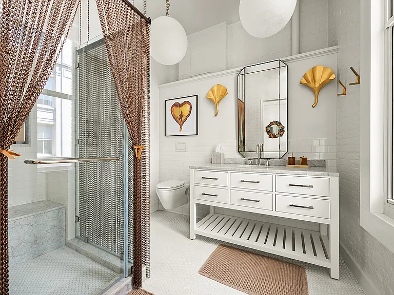 284 Lafayette St #5D — Photo 15