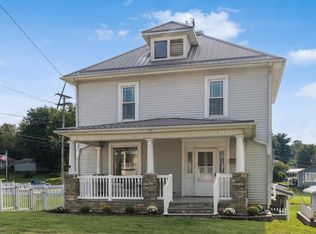 511 S Main St, Junction City, OH 43764