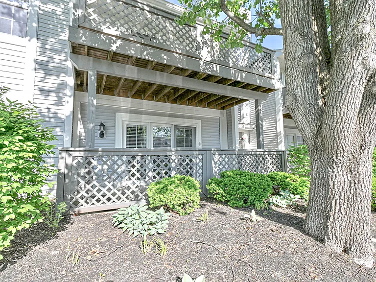 3021 Stratford Ct #1 — Photo 2