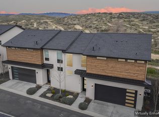 12214 N Lazy J Ln, Eagle, ID 83714