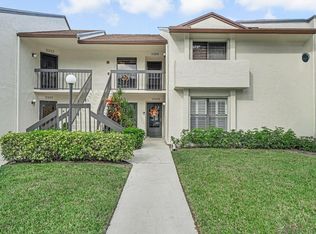 3304 Perimeter Dr, Greenacres, FL 33467
