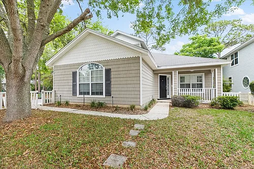 1065 Theodore Ave Photo 1