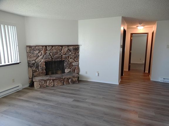 5th image of 204 W 21st Ave
