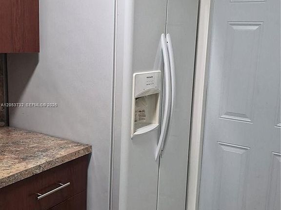 3rd image of 7220 Pembroke Rd #8