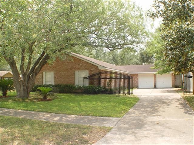 1st image of 9203 Meaux Dr