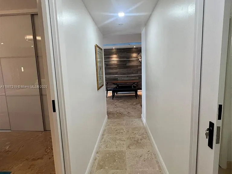 6917 Collins Ave — Photo 21