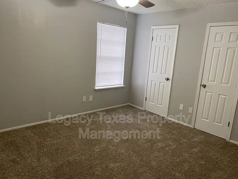1604 Sun Valley Dr #B — Photo 7