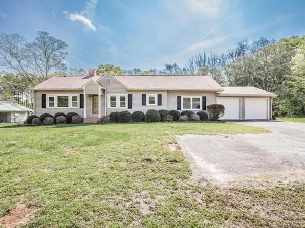 426 Clem Lowell Rd, Carrollton, GA 30116