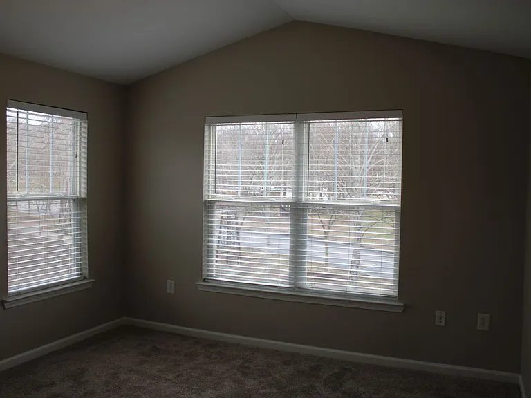 1121 Tree Top Way #1421 — Photo 33