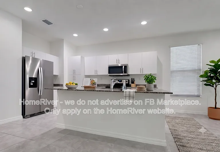 8744 Madrid Cir — Photo 1