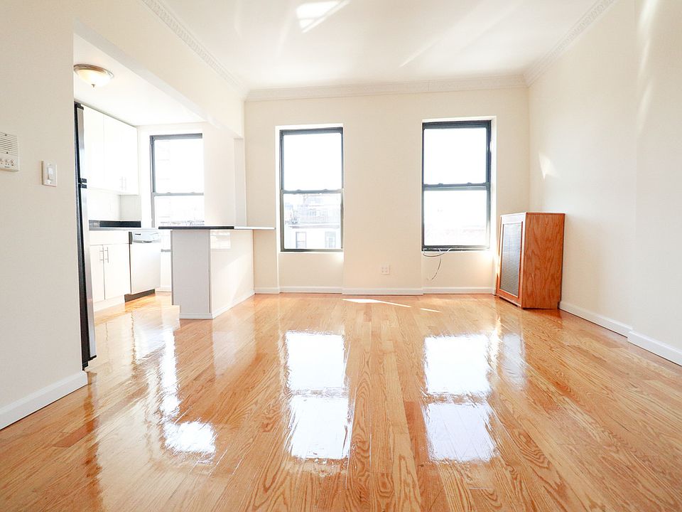 1st image of 204 Garfield Pl #3R