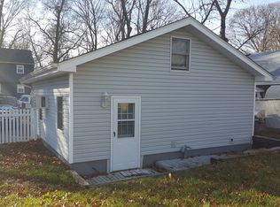 101 Diamond St, Lake Ronkonkoma, NY 11779
