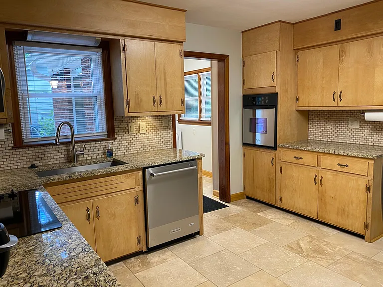 673 Fairview Rd — Photo 7