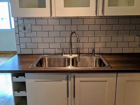 3rd image of 3335 Rowena Ave APT 6