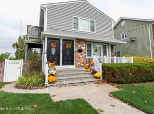 65 E Scranton Ave, Staten Island, NY 10308