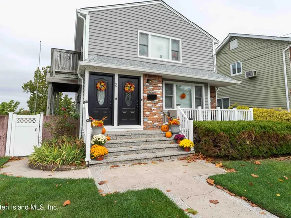 65 E Scranton Ave, Staten Island, NY 10308