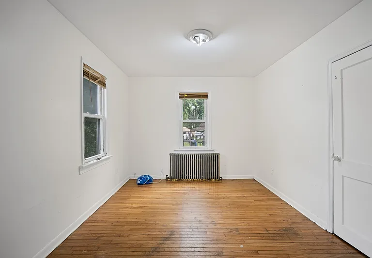 159 Cooper Ave #D — Photo 1