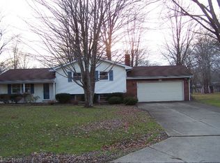 2362 Williams Rd, Cortland, OH 44410