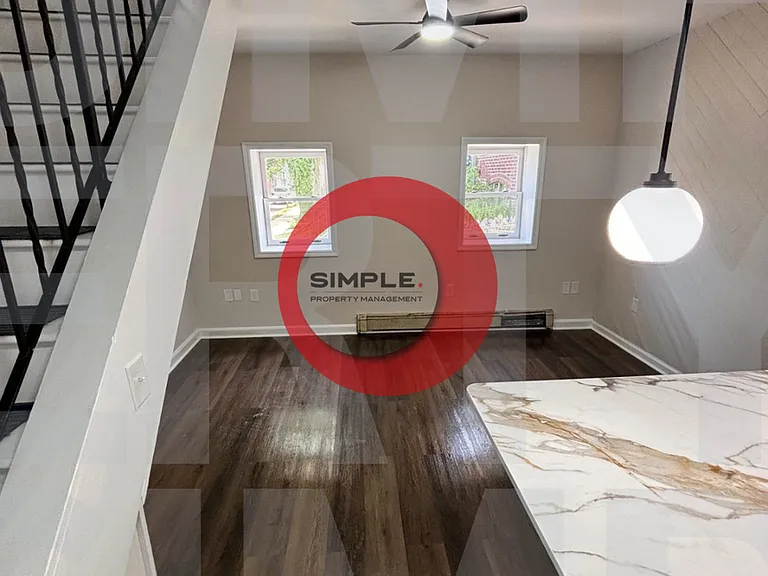 167 W Windsor St — Photo 10