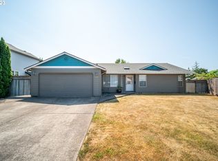 1187 SW Mitchell Ct, Troutdale, OR 97060
