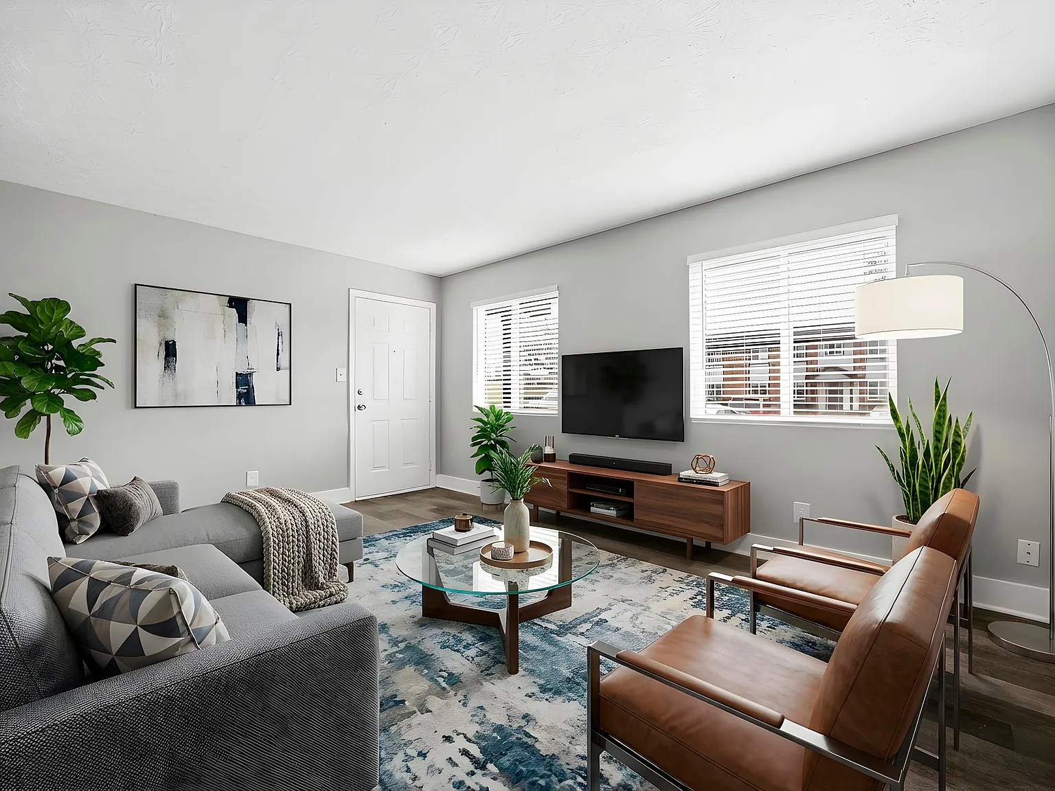 Ridgewood Apartments — Photo 2