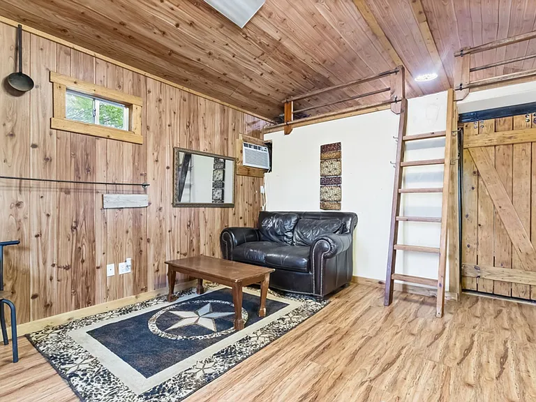 263 Stacie Ann Dr — Photo 7