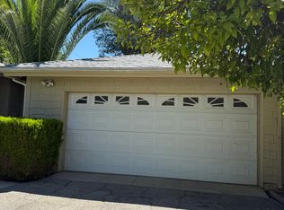 22239 Kittridge St, Canoga Park, CA 91303
