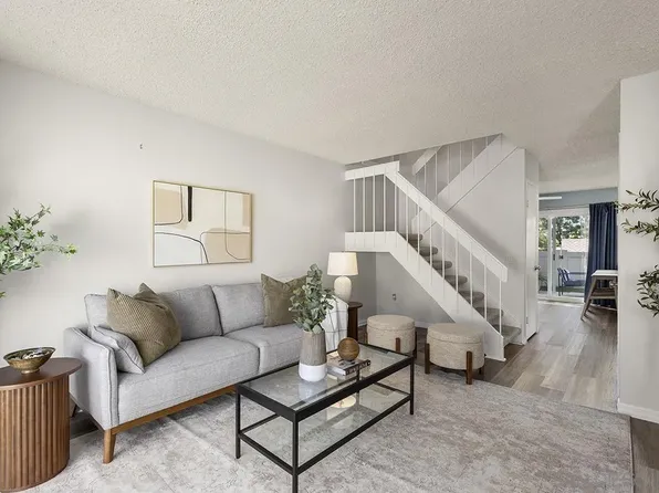 17314 Ruette Abeto #97, San Diego, CA 92127