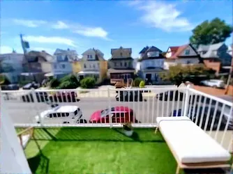 Rented by Voro Purple LLC