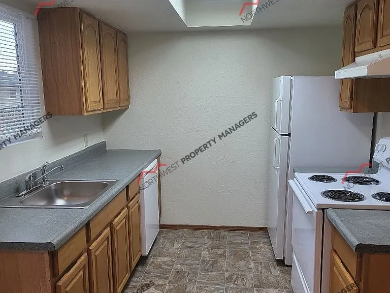 2227 Harrison Ave #136 — Photo 6