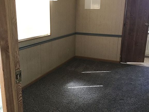 5th image of 8415 E Harney Ln