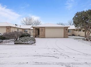 105 Innisbrook Ln, Pasco, WA 99301