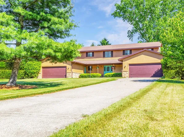 6542 Bella Vista Dr NE, Rockford, MI