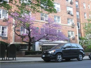 6565 Wetherole St APT 1R, Rego Park, NY 11374