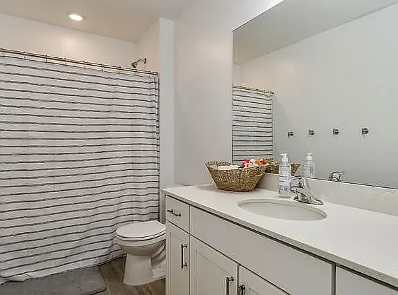 937 E Mecham Ave — Photo 23