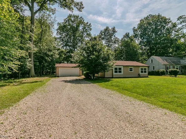 38654 Ninadell Ave, Willoughby, OH 44094
