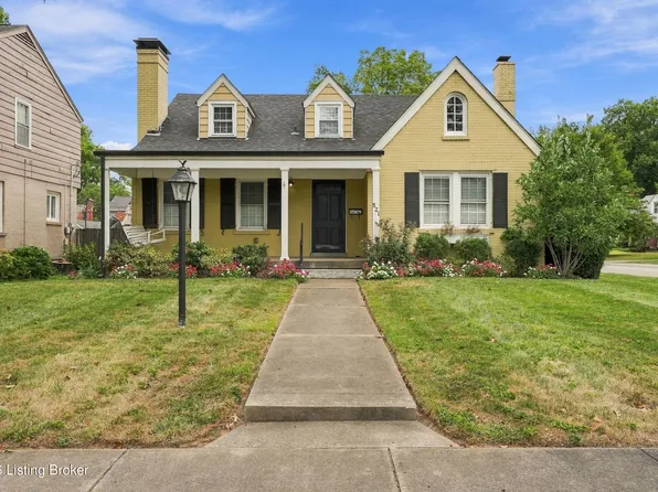 521 Oxford Pl, Saint Matthews, KY 40207