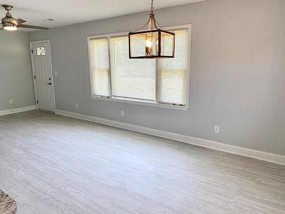 3rd image of 6317 Hansley Dr