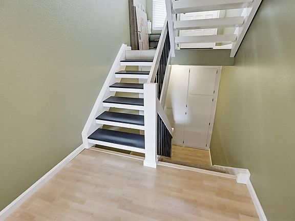 5th image of 3739 Balboa Ter Unit B