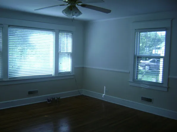 1206 Cherry Ave #A, Charlottesville, VA 22903