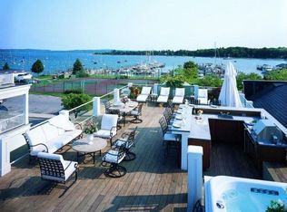 135 E Bay St, Harbor Springs, MI 49740