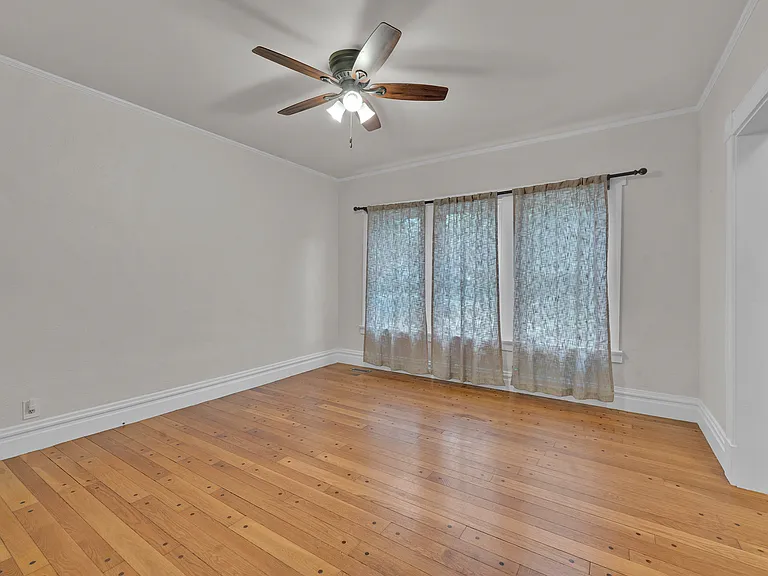 30 W Jackson Rd — Photo 7