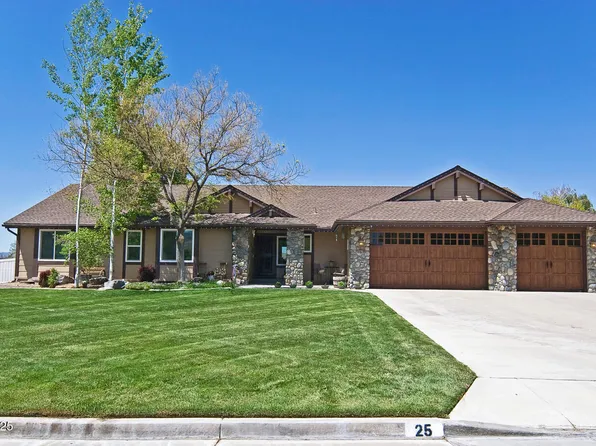 25 Martell Pl, Sparks, NV 89441