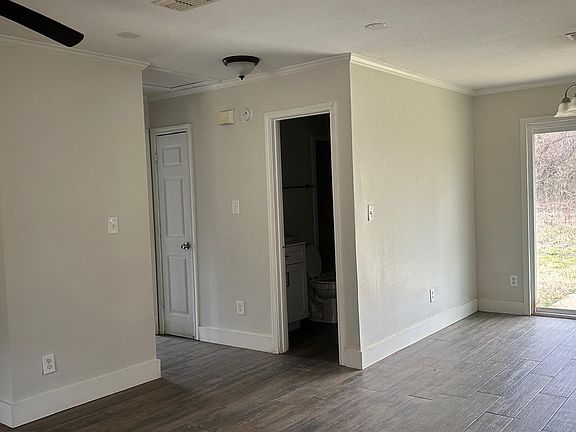4th image of 21091 County Road 113