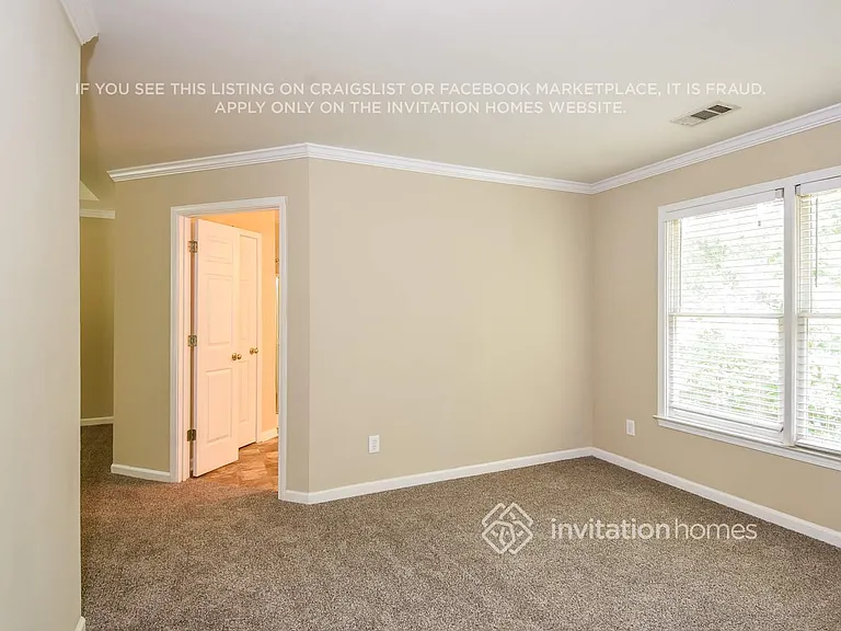 4007 Annandale Main NW — Photo 9