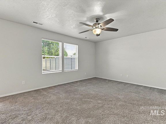 5th image of 962 W Woodpine St