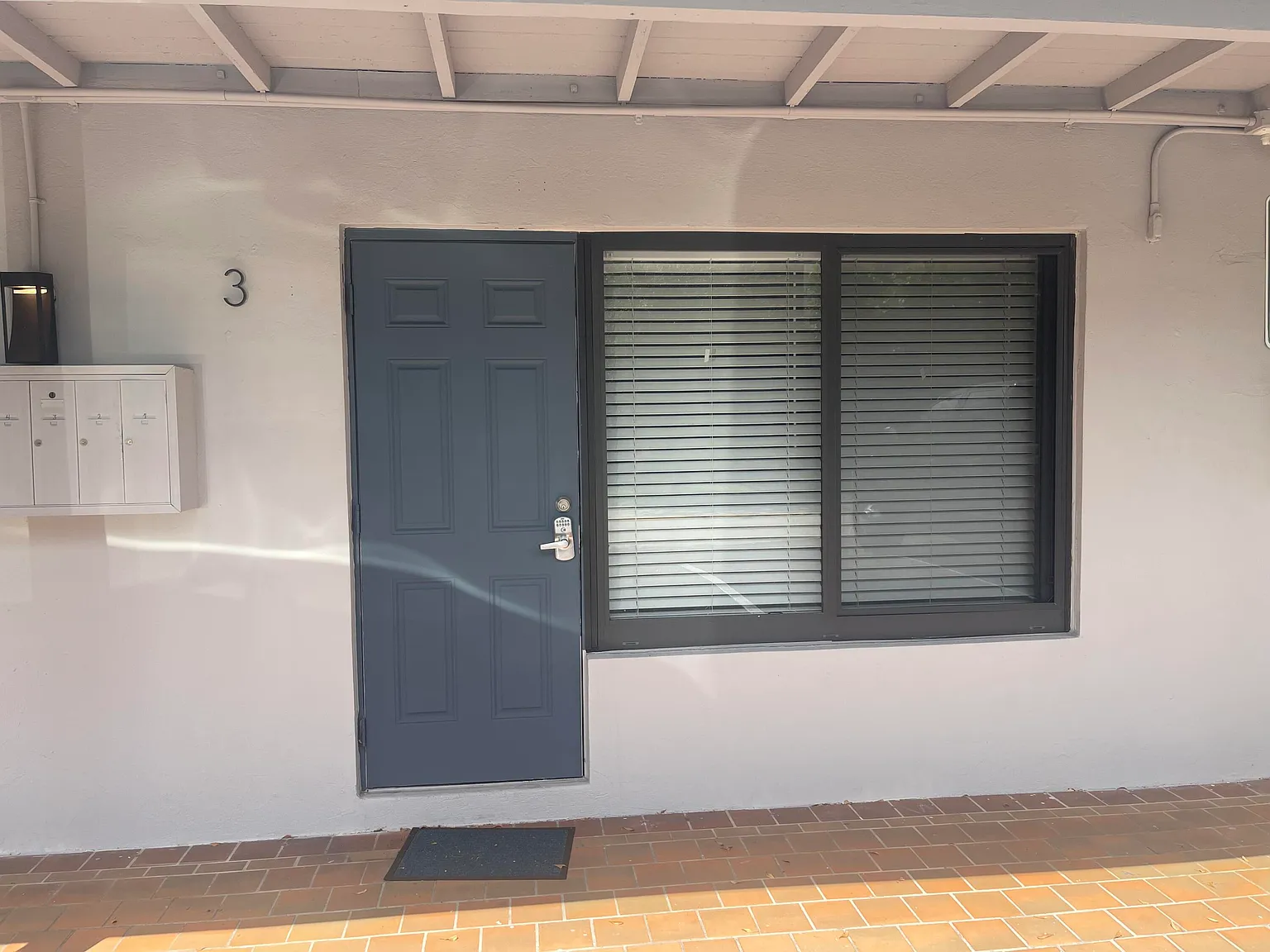 1 bed, 1.0 bath, 600 sqft, $1,800 — Photo 3