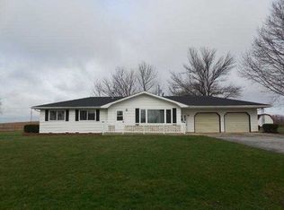 N2725 Welk Rd, Markesan, WI 53946