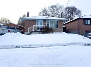 1328 Sharbot St, Oshawa, ON L1J1K2