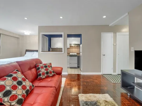 33 Barker Avenue #6D, White Plains, NY 10601